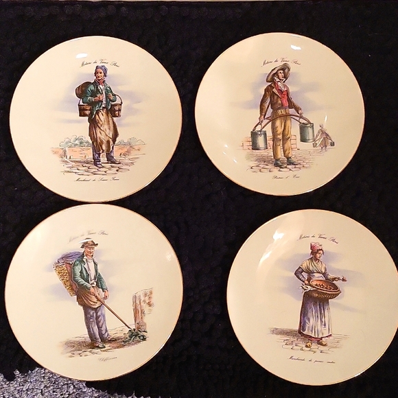 Collector Plates - Picture 1 of 6